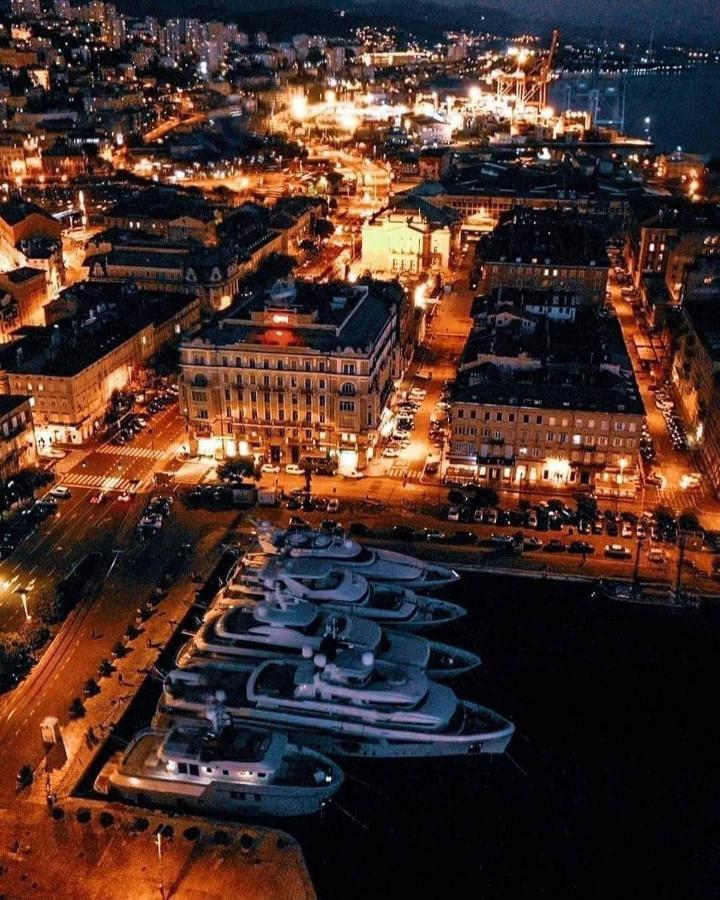 Villa Carolina Rijeka Eksteriør bilde